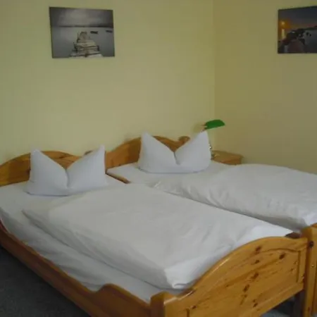 法伦沃尔夫酒店 酒店